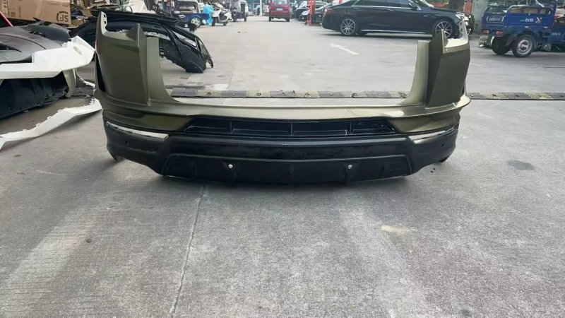 Usus P Rear Bumper Assembly S Rear Bumper Assembly Rear Bumper Lower Skirt  4ML807305 4ML807568 4ML807511